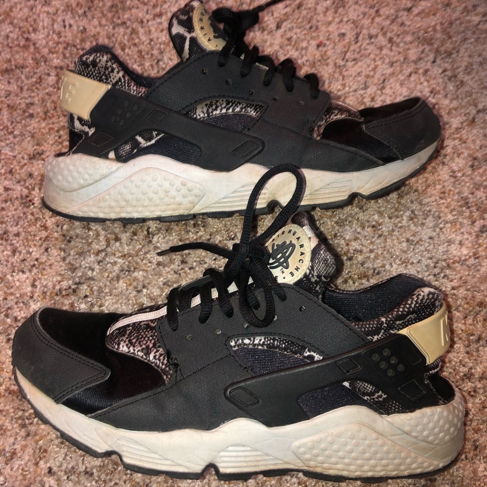 Snakeskin Nike Huaraches